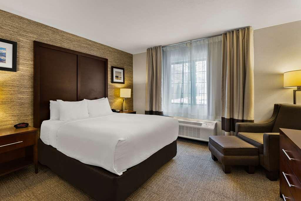 Comfort Inn Ludington Near Us-10 Стая снимка