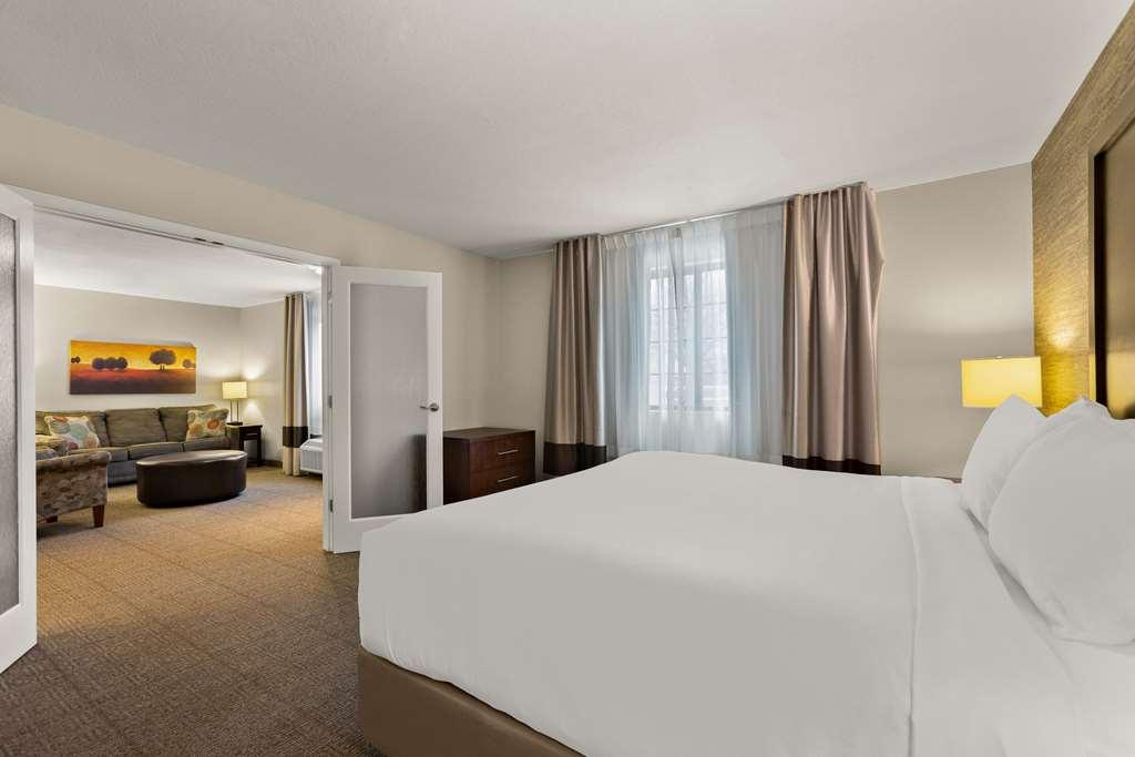 Comfort Inn Ludington Near Us-10 Стая снимка